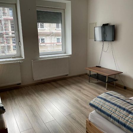 Monteur-Apartment Am Bahnhof Muhlheim am Main Zewnętrze zdjęcie