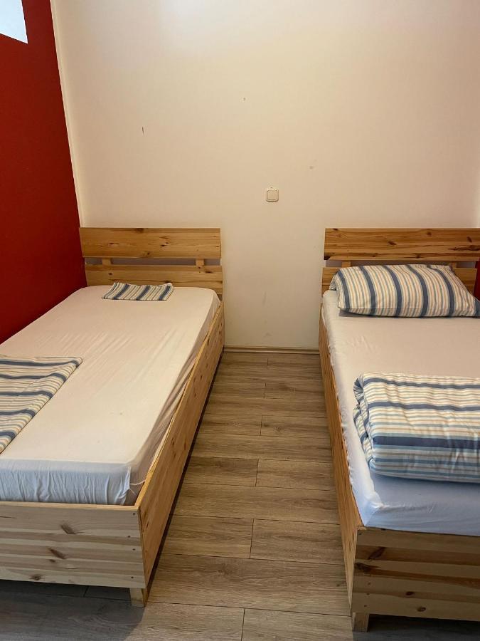 Monteur-Apartment Am Bahnhof Muhlheim am Main Zewnętrze zdjęcie